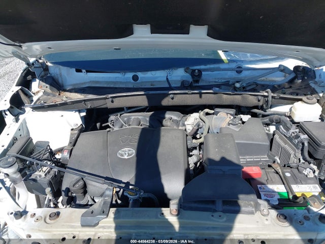 Toyota Highlander Xle 2017 5TDJZRFH8HS517552 Image 10