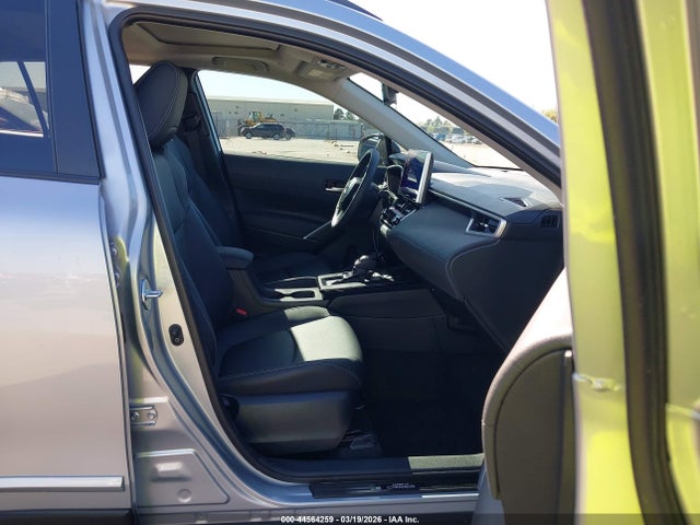 Продаж на аукціоні авто 2026 Toyota Corolla Cross Xle, vin: 7MUDAAAG7TV179001, номер лоту: 44564259