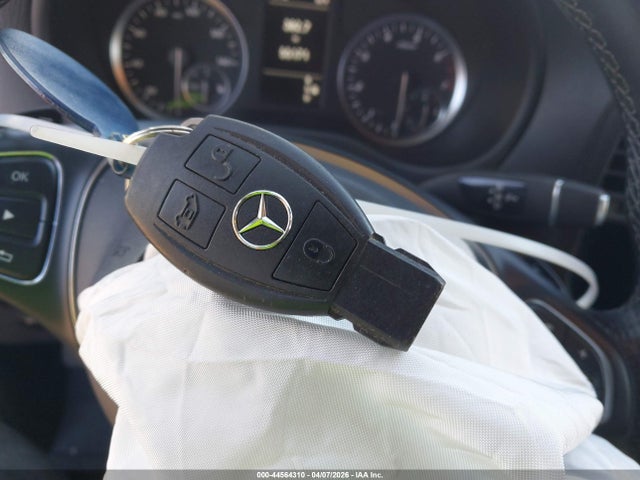 2023 MERCEDES-BENZ METRIS W1YV0BEY7P4362812 Photo 10