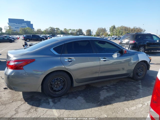 Nissan Altima 2.5 S 2018 1N4AL3AP2JC286710 Image 13