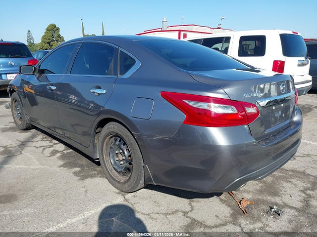 Nissan Altima 2.5 S 2018 1N4AL3AP2JC286710 Image 3
