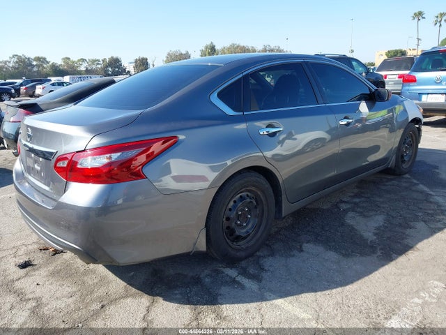 Nissan Altima 2.5 S 2018 1N4AL3AP2JC286710 Image 4