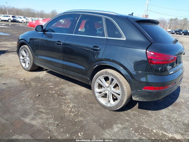 2015 AUDI Q3 WA1FFCFS7FR000997 Photo 2