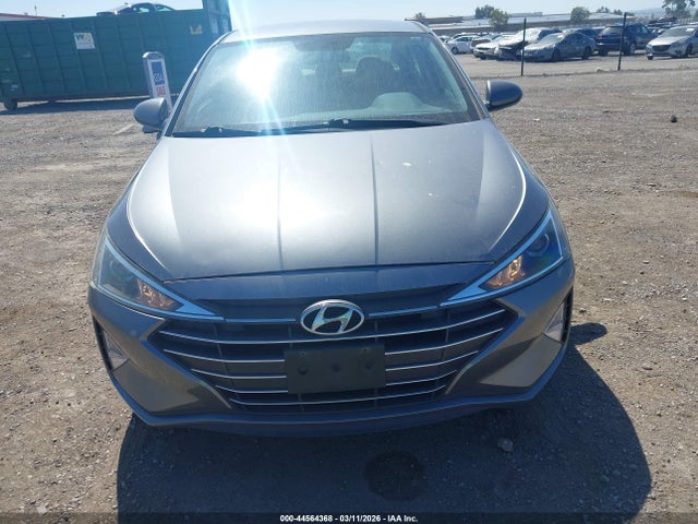 Hyundai ELANTRA SE 2019 5NPD74LF1KH488997 Image 16
