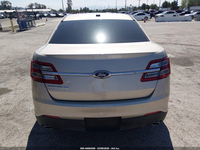 Ford TAURUS SE 2018 1FAHP2D8XJG134037 Image 17