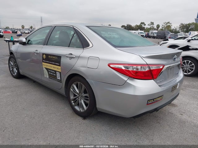 2016 TOYOTA CAMRY HYBRID 4T1BD1FK3GU184375 Photo 2