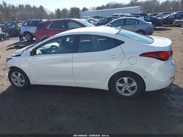 Hyundai ELANTRA SE 2015 5NPDH4AE4FH597970 Image 15