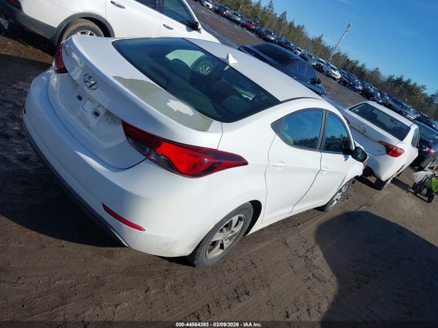 Hyundai ELANTRA SE 2015 5NPDH4AE4FH597970 Image 4