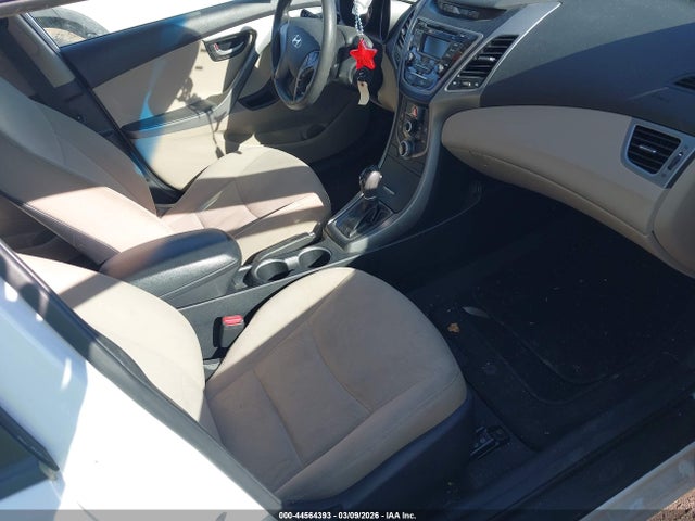 Hyundai ELANTRA SE 2015 5NPDH4AE4FH597970 Image 5