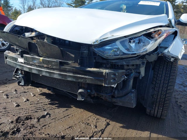 Hyundai ELANTRA SE 2015 5NPDH4AE4FH597970 Image 6