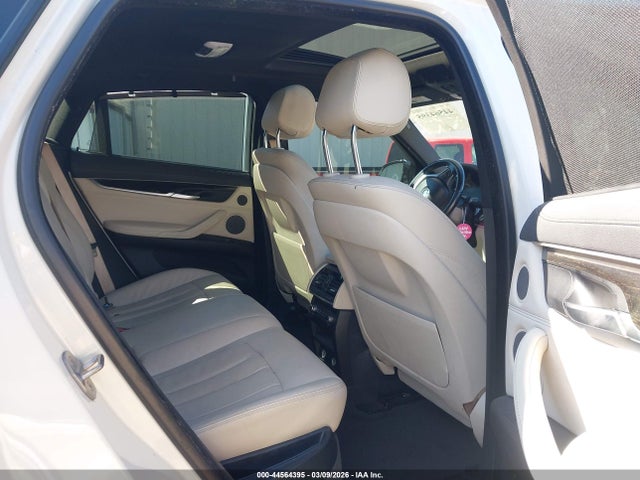 2019 BMW X6 5UXKU0C52K0G92643 Photo 7