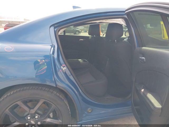 44564397 :رقم المزاد ، 2C3CDXBG0PH598525 vin ، 2023 Dodge Charger Sxt مزاد بيع