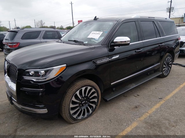 5LMJJ3TG1PEL16296 Lincoln Navigator Black Label L