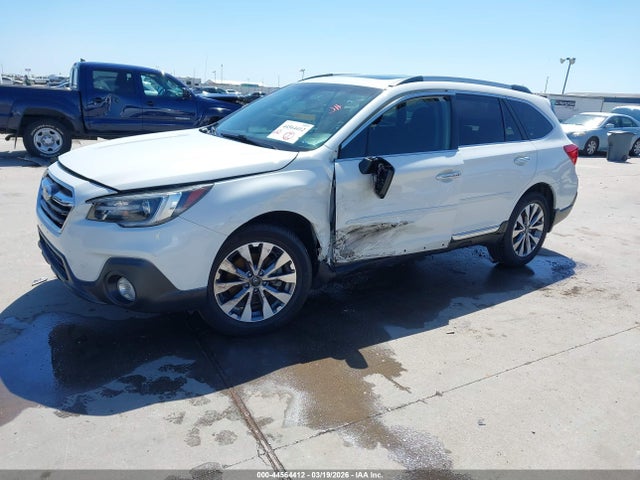2018 Subaru Outback 2.5i Touring მანქანა იყიდება აუქციონზე, vin: 4S4BSATC9J3366212, აუქციონის ნომერი: 44564412