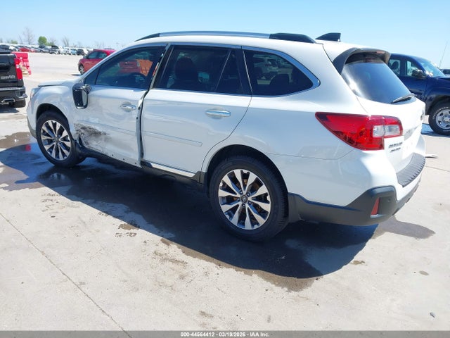 2018 Subaru Outback 2.5i Touring მანქანა იყიდება აუქციონზე, vin: 4S4BSATC9J3366212, აუქციონის ნომერი: 44564412