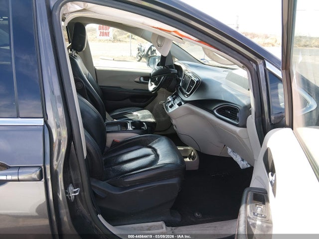 2020 CHRYSLER PACIFICA 2C4RC1BG2LR176380 Photo 4