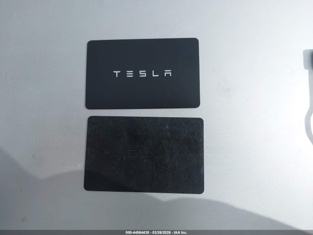 2025 TESLA MODEL Y 7SAYGDEF9SF263324 Photo 10