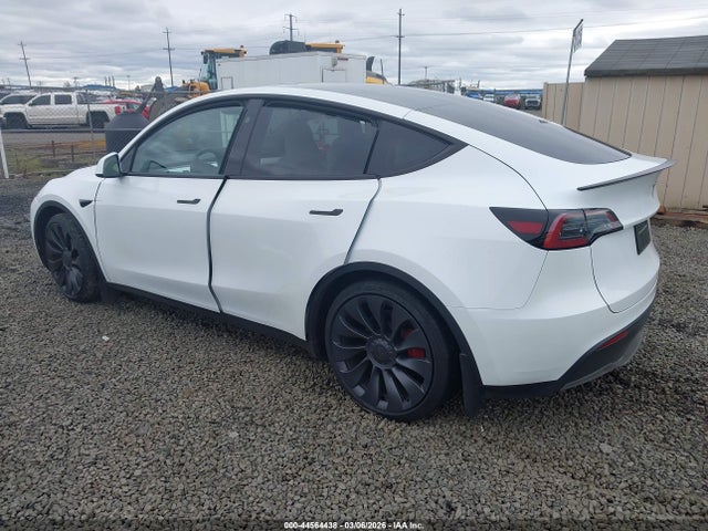 2025 TESLA MODEL Y 7SAYGDEF9SF263324 Photo 2