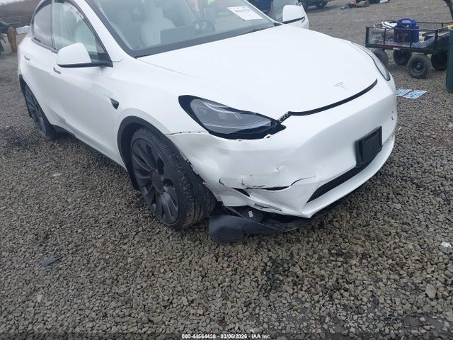 2025 TESLA MODEL Y 7SAYGDEF9SF263324 Photo 5