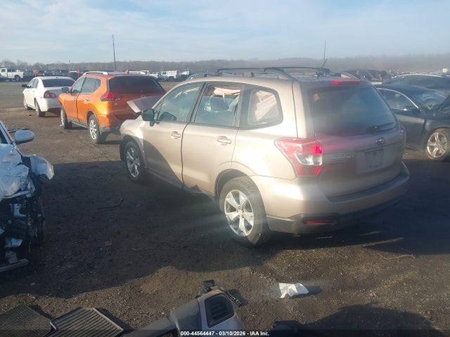 2015 Subaru Forester 2.5i მანქანა იყიდება აუქციონზე, vin: JF2SJABC9FH829888, აუქციონის ნომერი: 44564447
