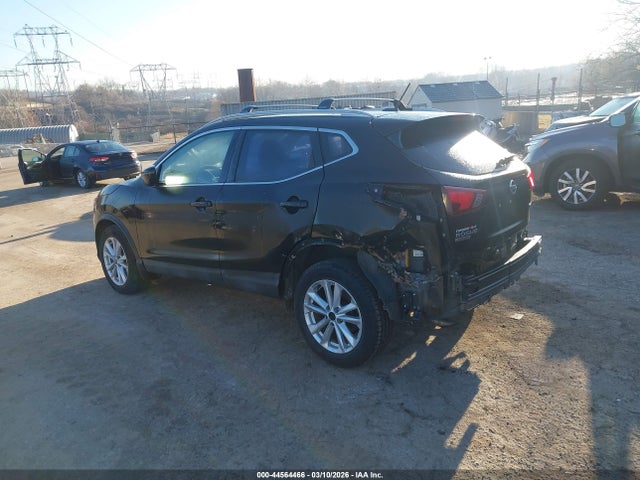 JN1BJ1CR0KW335039 Nissan Rogue Sport Sv