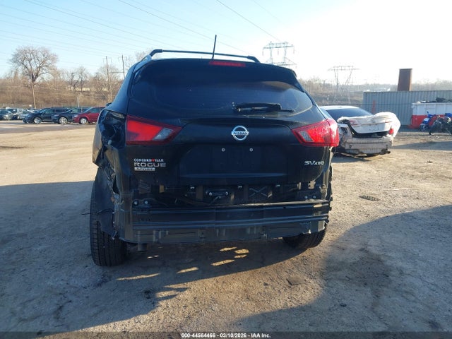 JN1BJ1CR0KW335039 Nissan Rogue Sport Sv