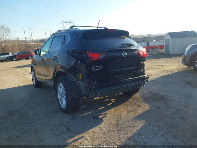 JN1BJ1CR0KW335039 Nissan Rogue Sport Sv
