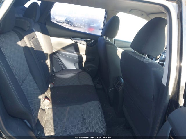 JN1BJ1CR0KW335039 Nissan Rogue Sport Sv
