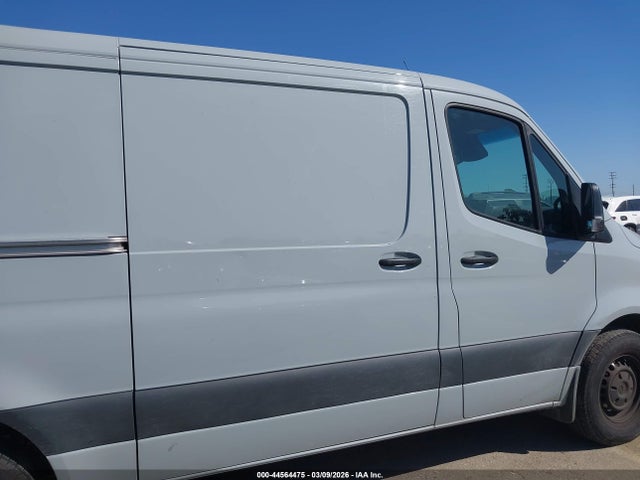 Продаж на аукціоні авто 2024 Mercedes-benz Sprinter 2500 Standard Roof 4-cyl Diesel, vin: W1Y4KBHY8RT185763, номер лоту: 44564475