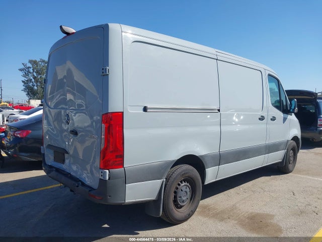 Продаж на аукціоні авто 2024 Mercedes-benz Sprinter 2500 Standard Roof 4-cyl Diesel, vin: W1Y4KBHY8RT185763, номер лоту: 44564475
