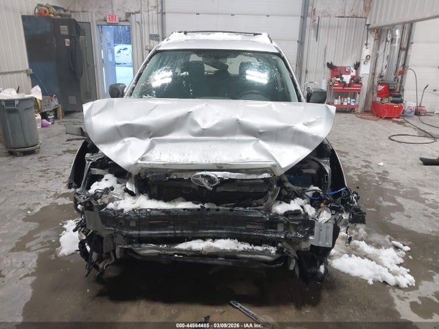 2018 Subaru Forester 2.5i მანქანა იყიდება აუქციონზე, vin: JF2SJABC9JH569341, აუქციონის ნომერი: 44564485
