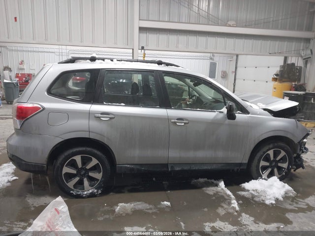 2018 Subaru Forester 2.5i მანქანა იყიდება აუქციონზე, vin: JF2SJABC9JH569341, აუქციონის ნომერი: 44564485