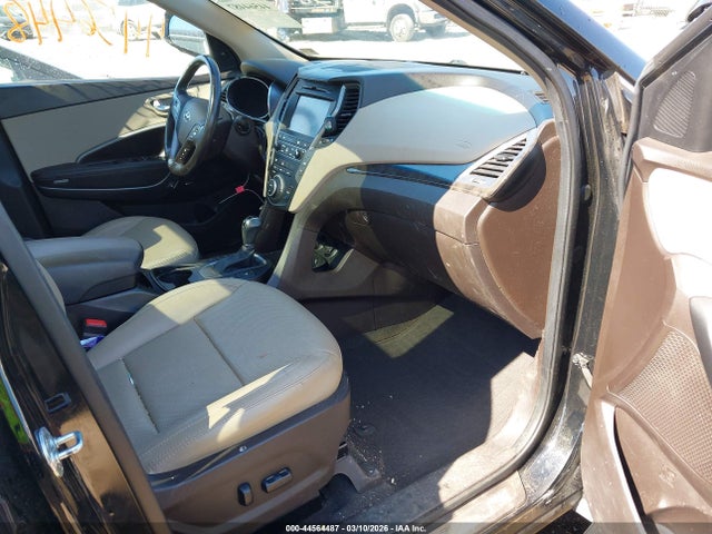 5NMZUDLB3HH039399 Hyundai Santa Fe Sport 2.4l