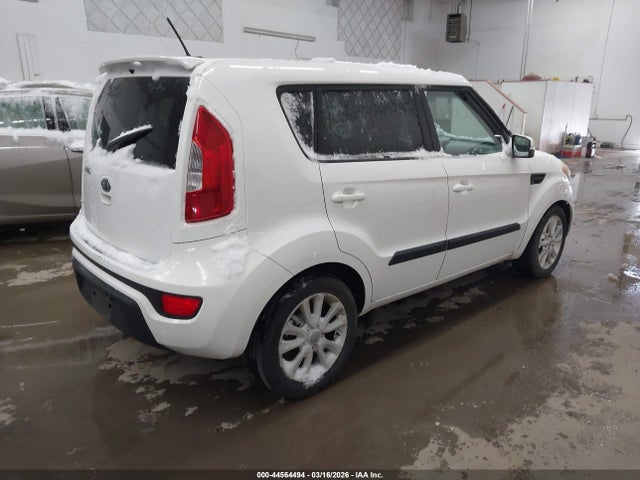 2012 KIA SOUL KNDJT2A67C7404256 Photo 3