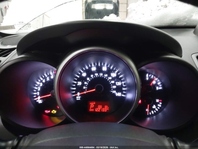 2012 KIA SOUL KNDJT2A67C7404256 Photo 6