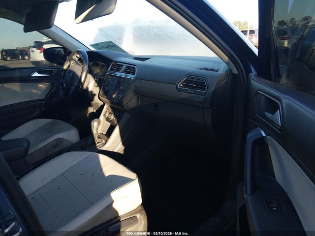 Aukcja sprzedaży 2018 Volkswagen Tiguan 2.0t Se/2.0t Sel, vin: 3VV3B7AXXJM166585, numer aukcji: 44564510