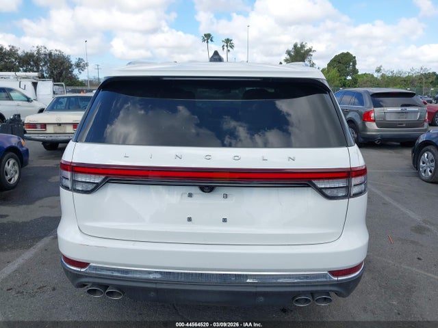 5LM5J6WC1SGL18168 Lincoln Aviator Premiere