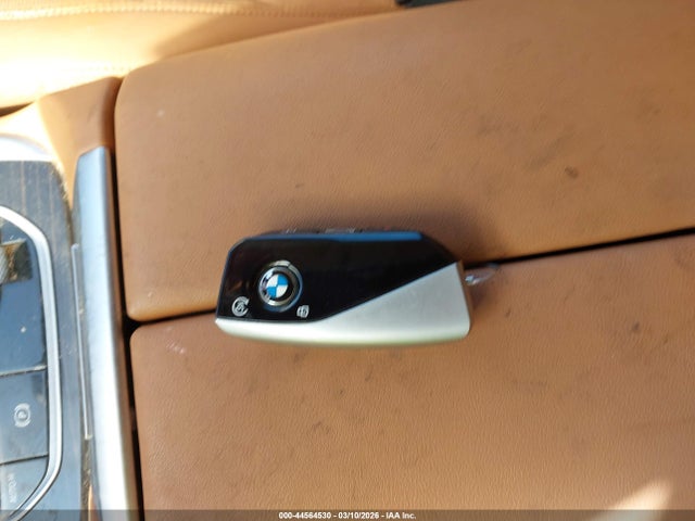 44564530 :رقم المزاد ، 5UX23EM06R9T68486 vin ، 2024 Bmw X7 Xdrive40i مزاد بيع