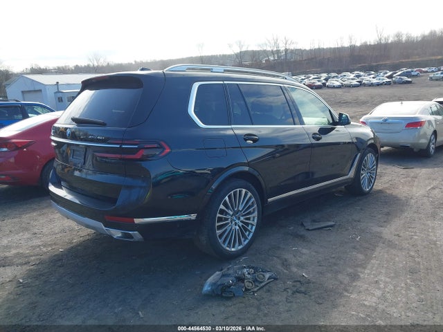 44564530 :رقم المزاد ، 5UX23EM06R9T68486 vin ، 2024 Bmw X7 Xdrive40i مزاد بيع