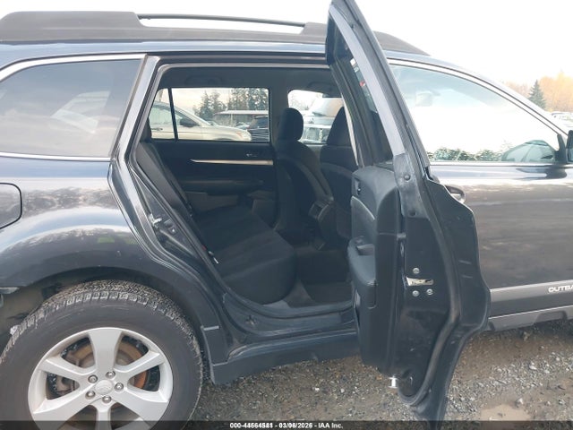 Продаж на аукціоні авто 2013 Subaru Outback 2.5i Premium, vin: 4S4BRBCC0D3232243, номер лоту: 44564541