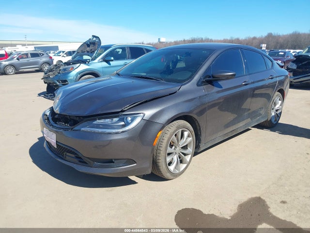 Auction sale of the 2015 Chrysler 200 S, vin: 1C3CCCBB0FN749174, lot number: 44564543