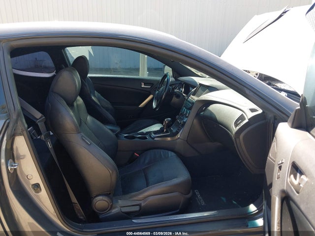 KMHHU6KJ0GU132318 Hyundai Genesis 3.8 Ultimate