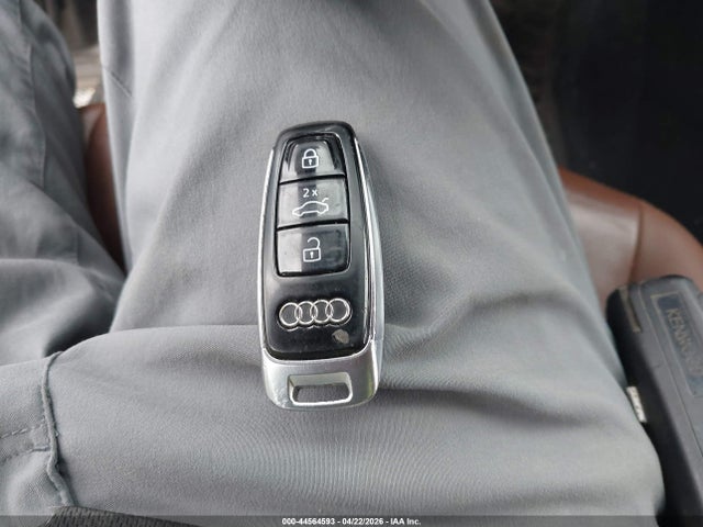 Aukcja sprzedaży 2021 Audi Q7 Premium Plus 45 Tfsi Quattro Tiptronic, vin: WA1LJAF70MD016227, numer aukcji: 44564593