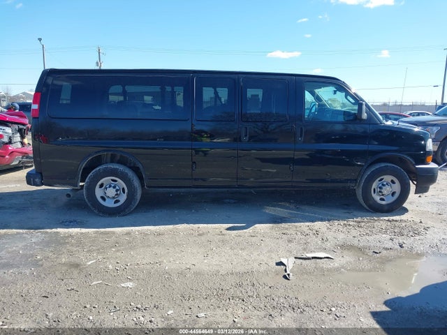 44564649 :رقم المزاد ، 1GAZGNFPXL1254522 vin ، 2020 Chevrolet Express Passenger Rwd 3500 Extended Wheelbase Ls مزاد بيع