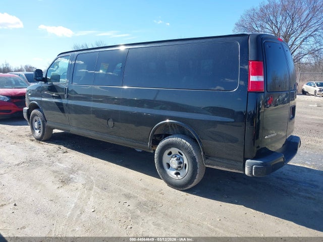 44564649 :رقم المزاد ، 1GAZGNFPXL1254522 vin ، 2020 Chevrolet Express Passenger Rwd 3500 Extended Wheelbase Ls مزاد بيع