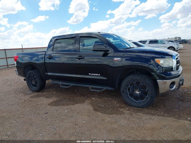 Продаж на аукціоні авто 2011 Toyota Tundra Grade 5.7l V8, vin: 5TFDW5F18BX179203, номер лоту: 44564662