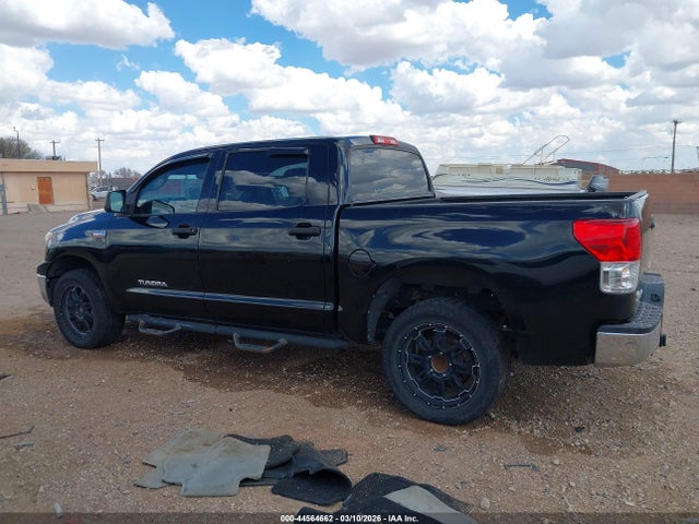 Продаж на аукціоні авто 2011 Toyota Tundra Grade 5.7l V8, vin: 5TFDW5F18BX179203, номер лоту: 44564662