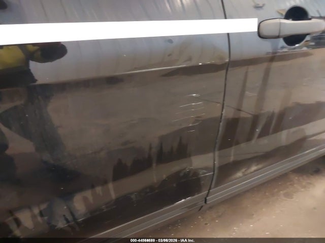 1FM5K8B85JGC77460 Ford Explorer