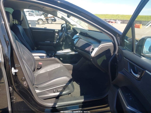 2018 HONDA CLARITY PLUG-IN HYBRID JHMZC5F37JC008544 Photo 4