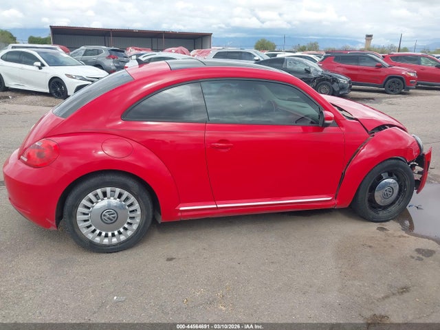 3VWJ17ATXFM626743 Volkswagen Beetle 1.8t